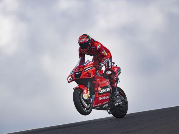 hotelbelliniriccione en moto-gp-2021-hotel-offer-in-riccione-near-the-misano-world-circuit 013